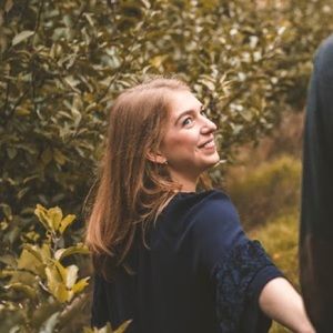 Meet your Posher, Suzanne